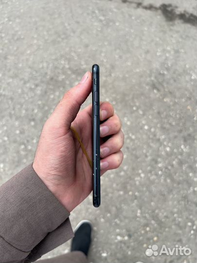 iPhone 7, 128 ГБ