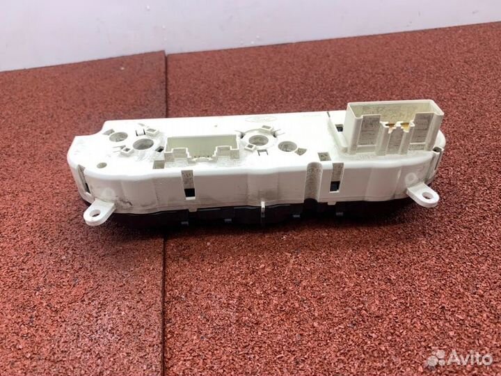 Блок управления отопителя Ford Transit 8 MK8 2014