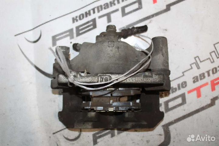 Суппорт В сборе toyota lexus crown IS220D IS250 ma