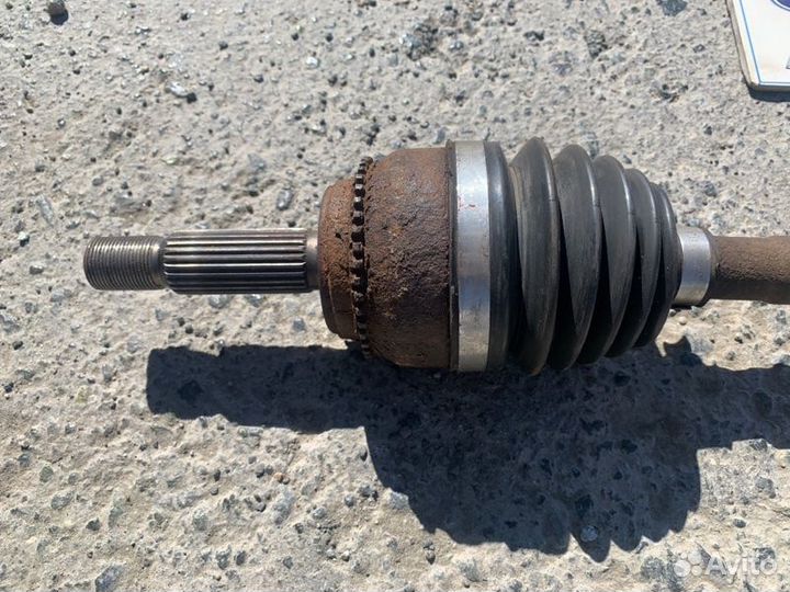 Привод правый Mitsubishi Lancer 9 седан 1 2006