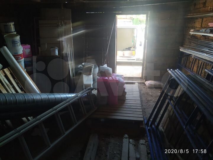 Гараж, > 30 м²