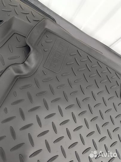 Полиуретановые коврики на Тойоту Рав 4/Лонг(Long)