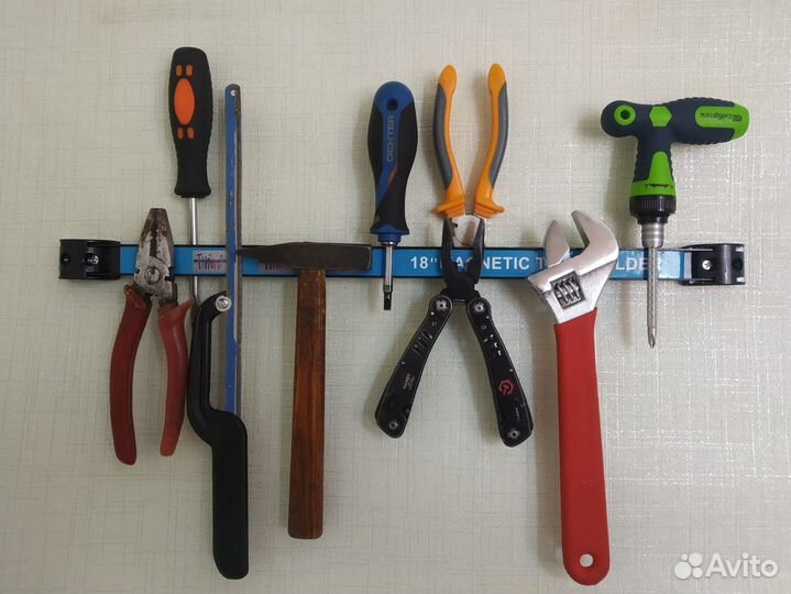 Магнитный держатель для инструментов