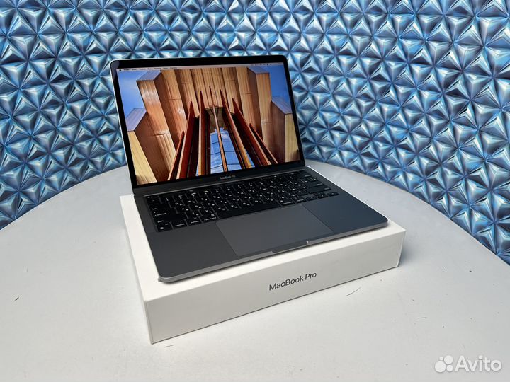 MacBook Pro 13 2020 M1 256Gb (Gray, 295 циклов)