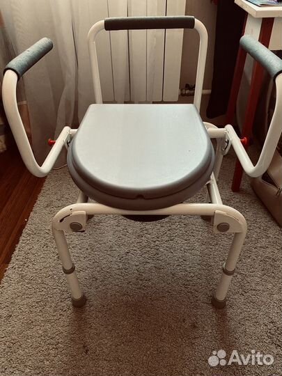 Отдам бесплатно кресло-туалет для инвалидов и