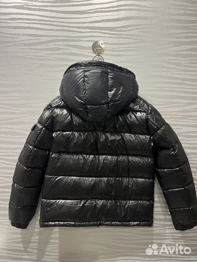 Moncler Maya пуховик