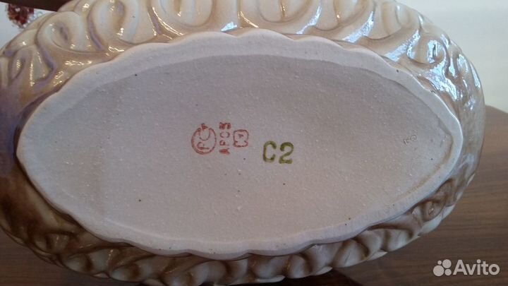 Вазы в форме корзиночек