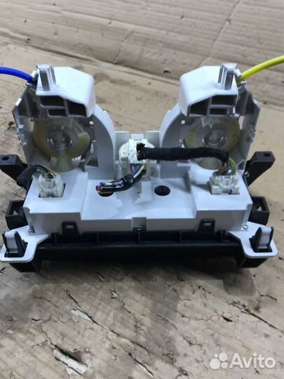 Блок климат контроля Mazda Mazda3 BL lfde 2012