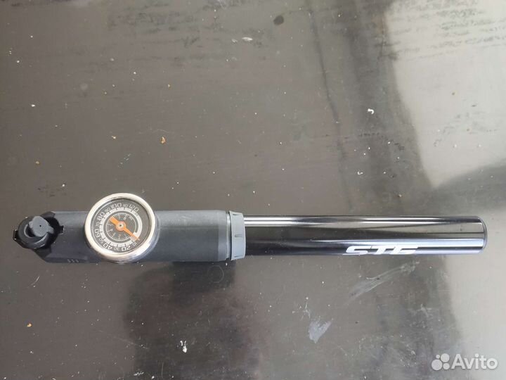 Насос ручной STG,с манометром