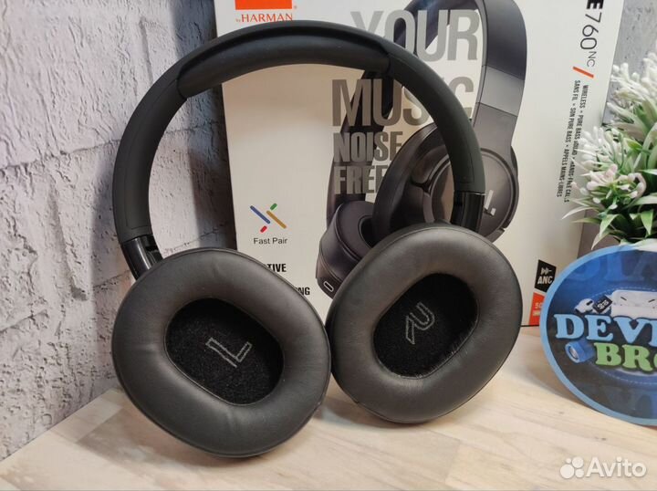 Блютуз наушники JBL Tune 760NC Black