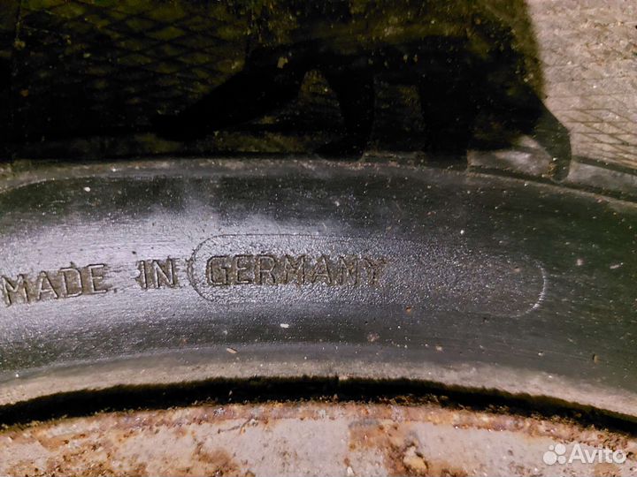 Gislaved Nord Frost 5 205/65 R15