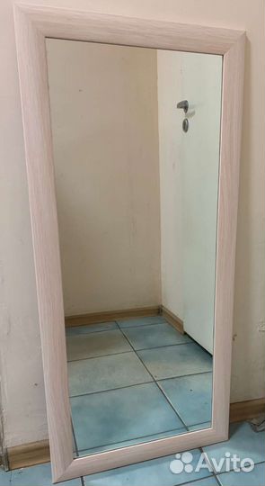 Зеркало новое