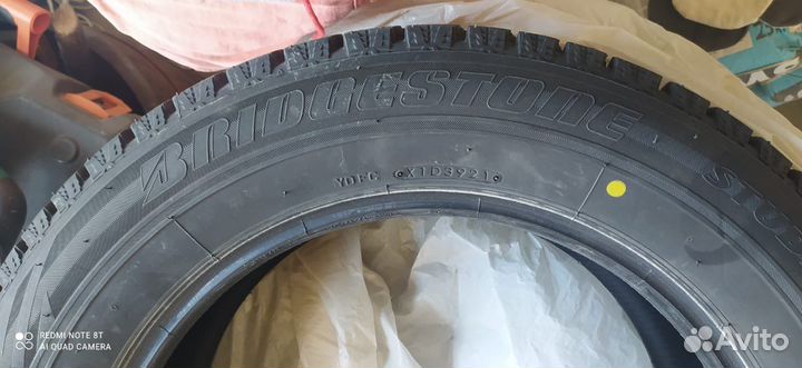 Bridgestone Blizzak Revo GZ 225/60 R17 99