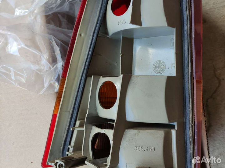 Фонарь задний правый opel