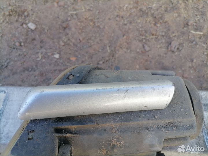 Молдинг переднего правого крыла Toyota altezza