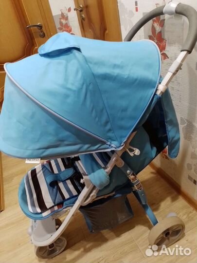 Коляска прогулочная