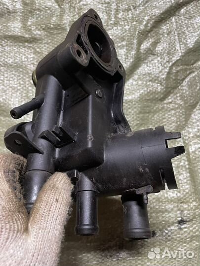 Корпус термостата Skoda Fabia 2001г 1.4 AUB