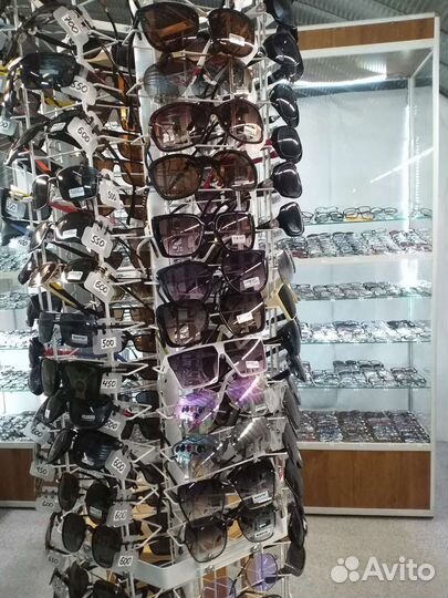 Солнцезащитные очки