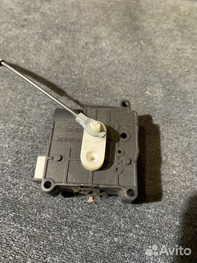 Сервопривод заслонок печки Toyota 113800-2051