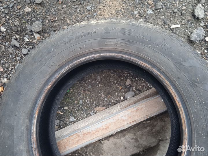 Goodyear UltraGrip Ice 195/65 R15