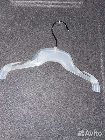 Вешалки плечики Nike