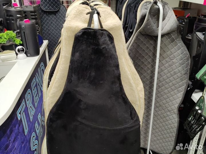 Меховые накидки из шерсти чёрные