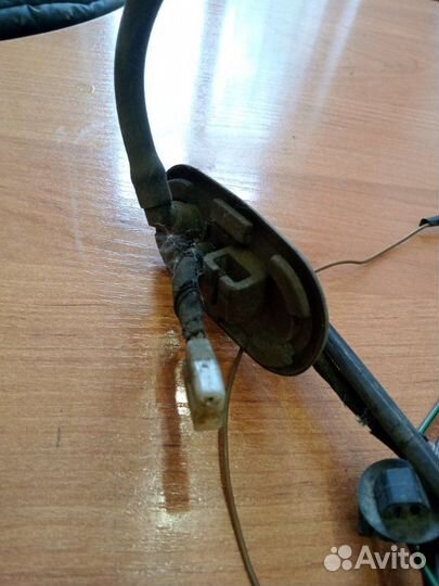 Шланг омывателя с подогревом Volkswagen Passat B5