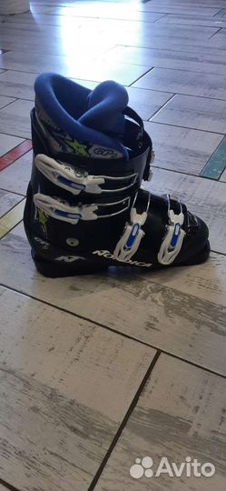 Горнолыжные ботинки nordica
