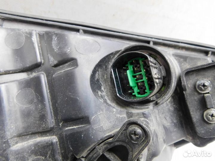 Фара левая Kia Sportage