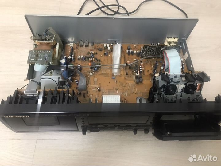 Кассетная дека pioneer CT-W604RS