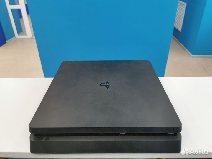 Игровая приставка ps4 slim 500gb