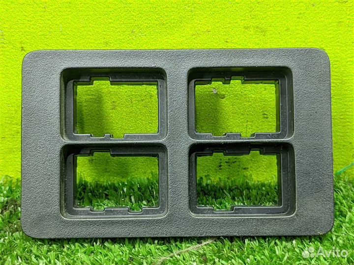 Накладка на панель приборов Lexus Lx570 URJ201