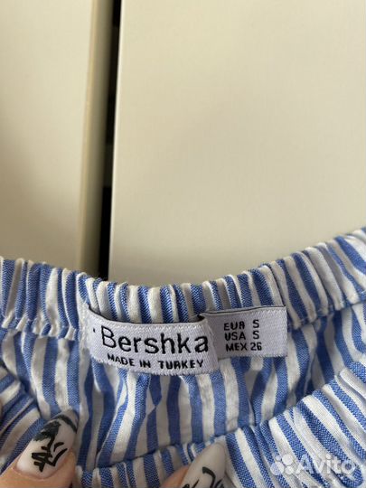 Топ bershka