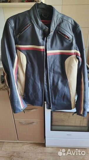 Мото куртка Triumph