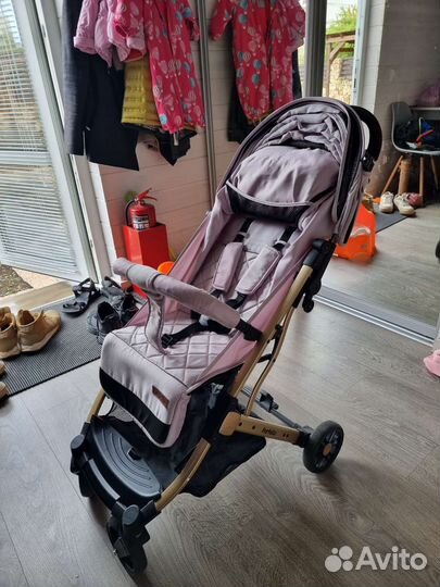 Коляска прогулочная Farfello