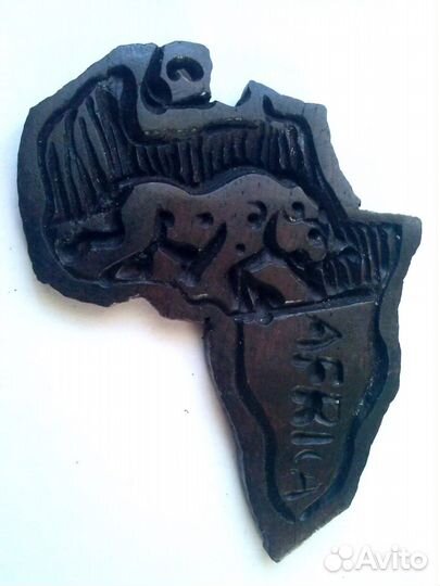 Сувениры из дерева и камня