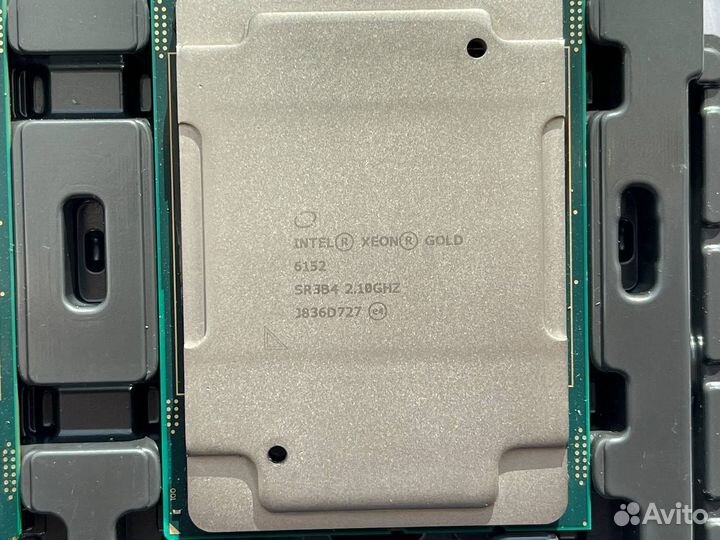 Gold 6152 Intel Xeon (22c/44t, 2.1GHz-3.7GHz, 140W