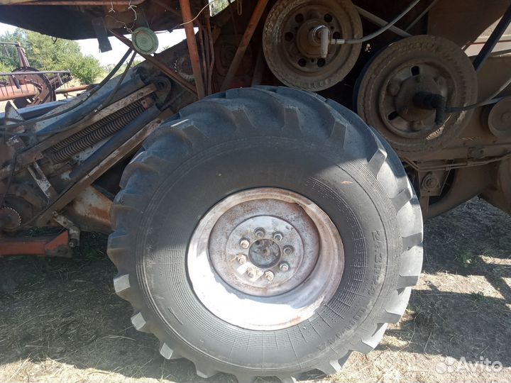 Комбайн Нива-Сельхозтехника СКА-5, 1990