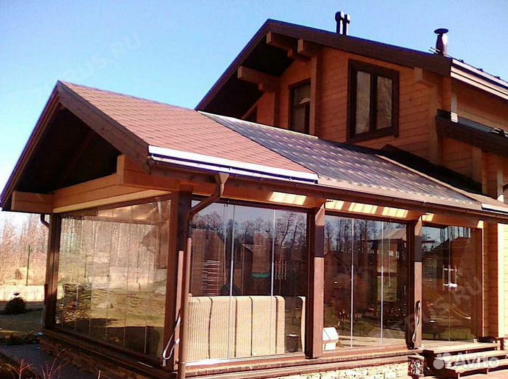 Безрамное раздвижное остекление