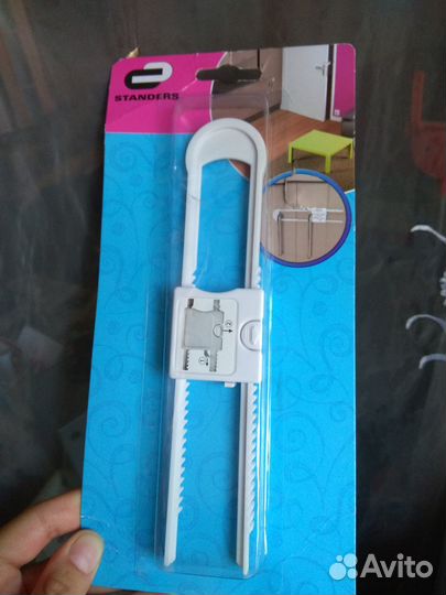 Блокиратор створок дверей шкафов