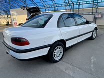 Opel Omega 2.0 MT, 1998, 250 000 км, с пробегом, цена 385 000 руб.