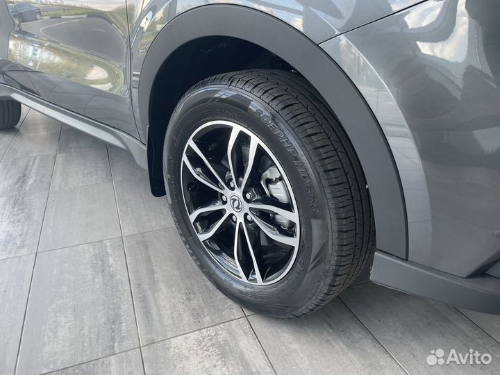 Dongfeng 580 1.5 CVT, 2024