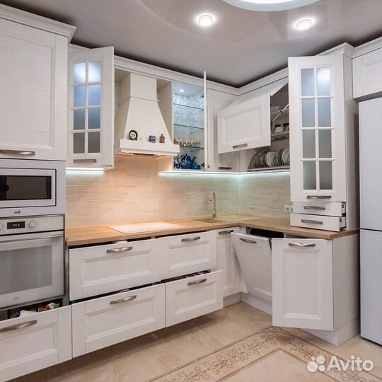 Кухонный гарнитур на заказ. Под ключ