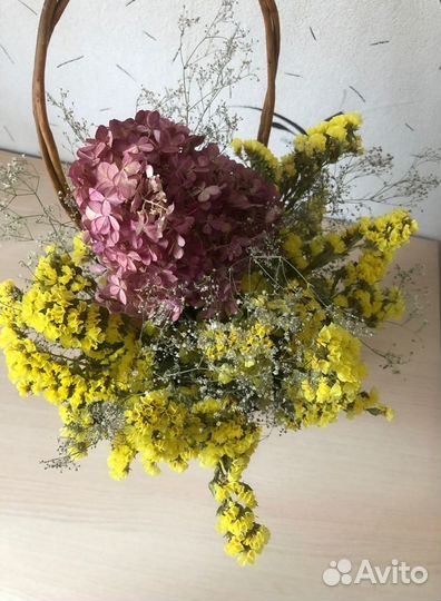 Корзина сухоцветов