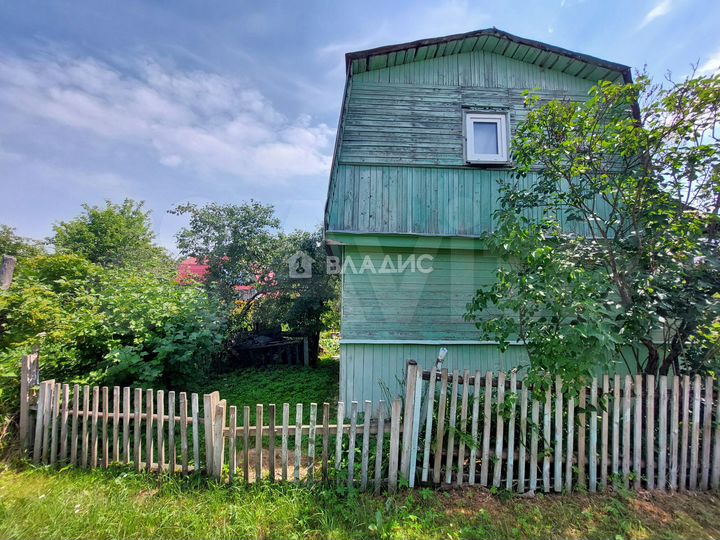 Дача 42 м² на участке 4 сот.