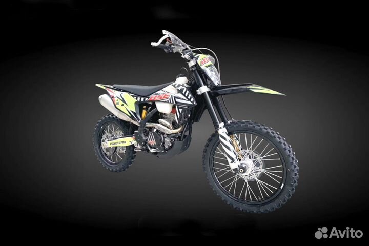 Мотоцикл BSE T8 Green Twister