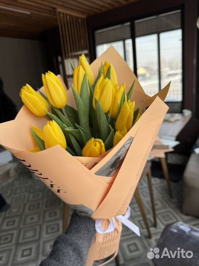 Тюльпаны к 8 марта