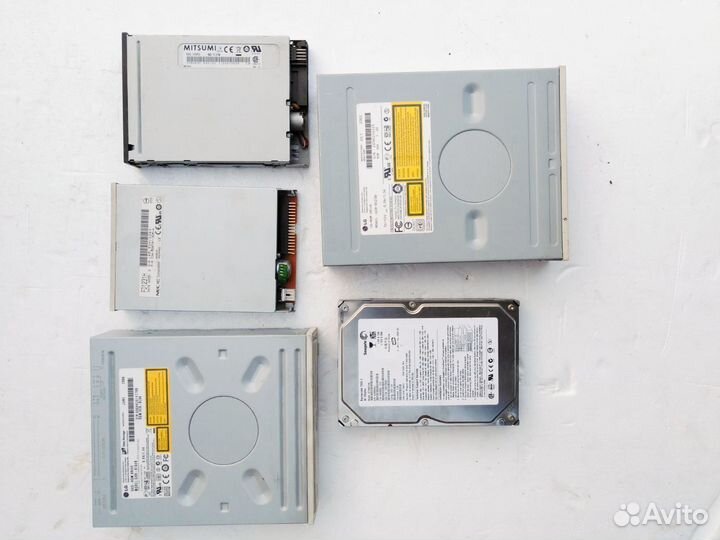 CD-ROM и DVD-ROM разные