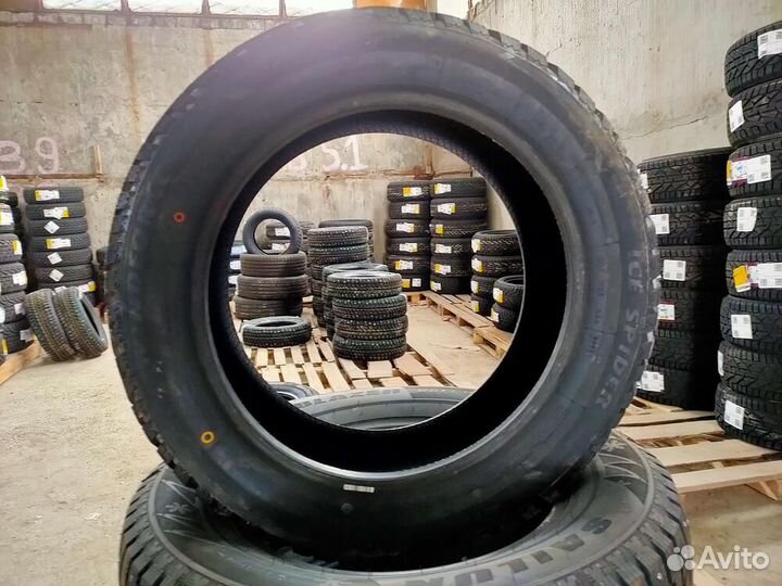 Windforce Ice-Spider 215/55 R17 98H