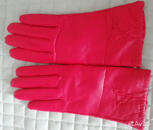 Перчатки кожаные женские новые
